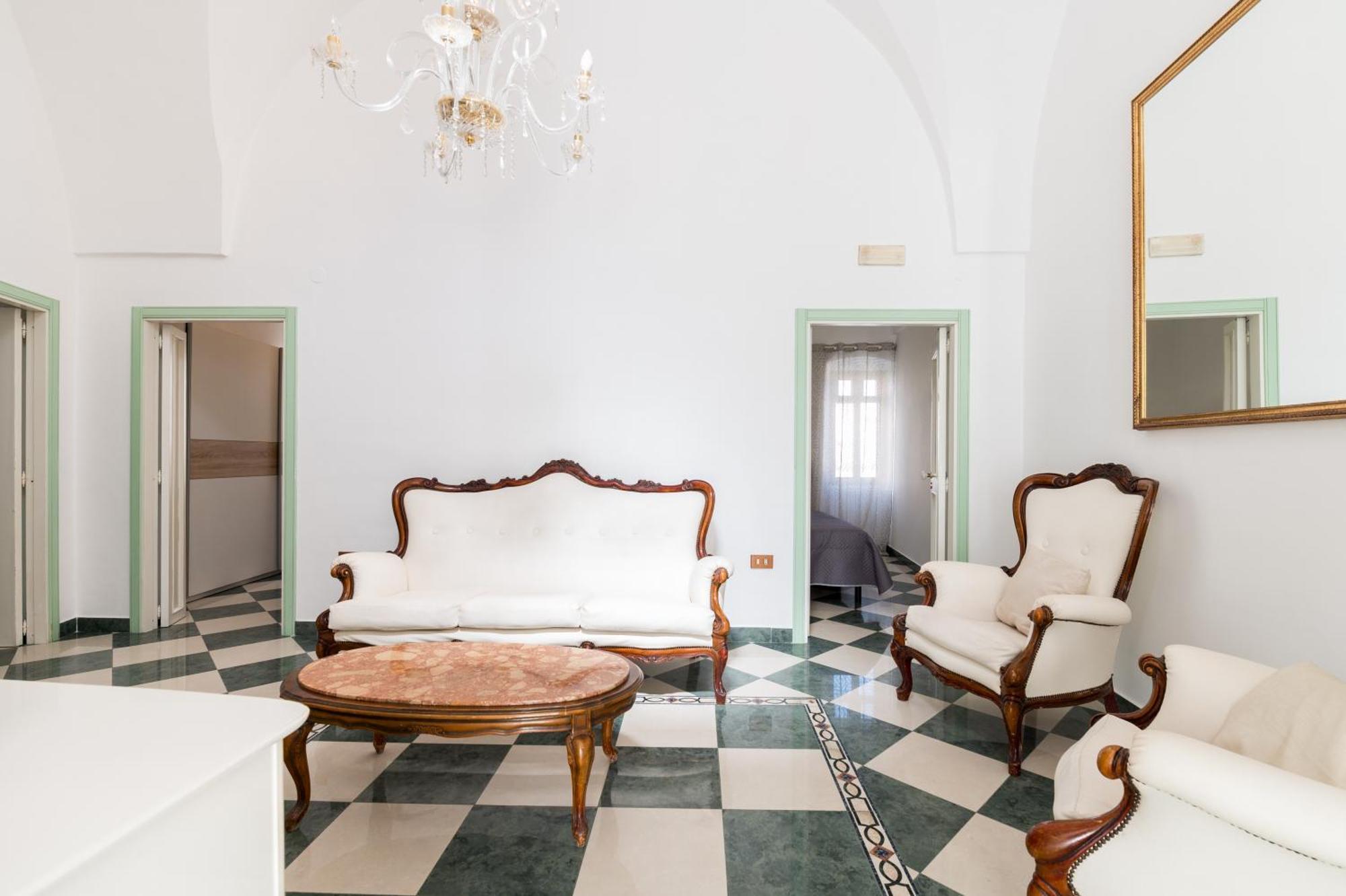 Sant Oronzo Palace أوستوني المظهر الخارجي الصورة